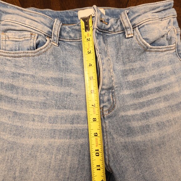 WOMENS VERVET LOS ANGELES DENIM LIGHT MEDIUM WASH JEANS WITH RAW HEM - Picture 4 of 7